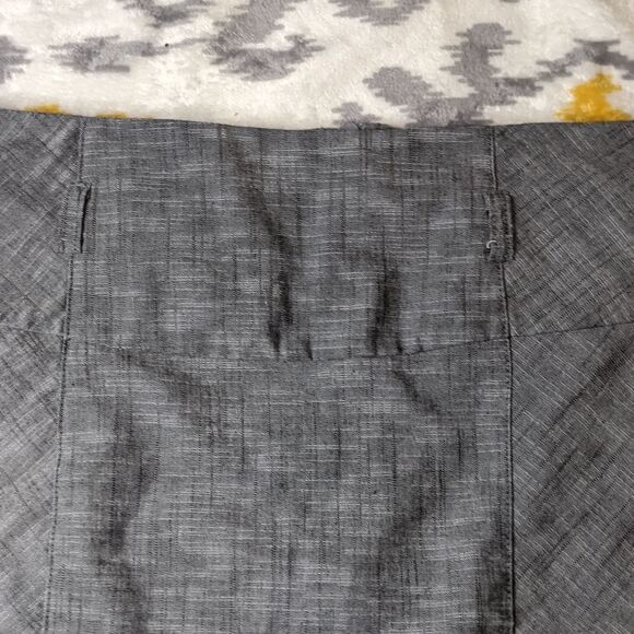 💜5/$25 sz 11 juniors heart soul gray zip up pencil skirt - Picture 2 of 4